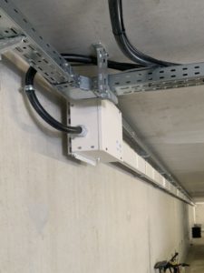 Stromschienen für flexible Installationen in Tiefgaragen